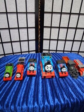 Thomas & Friends Multi-Engine Assortment with Blue Thomas and Red Accents